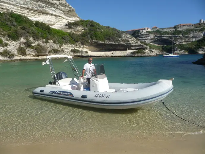 bateau hotel padolo bonifacio