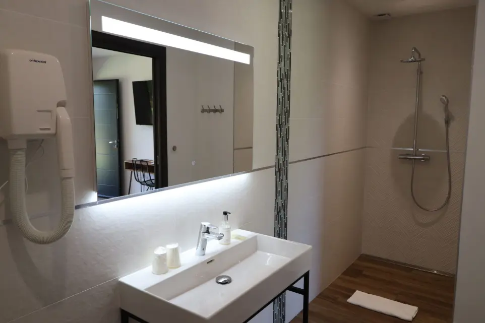 chambre hotel pas cher bonifacio