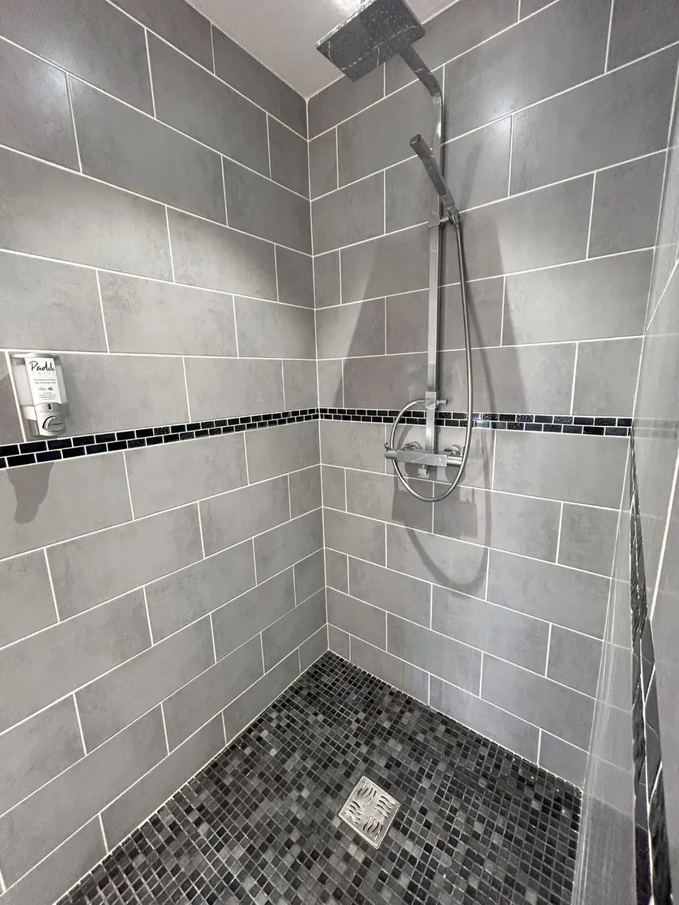 villa hotel padolo location